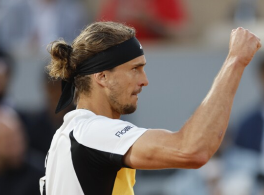 Alexander Zverev arrives at the French Open last on the day